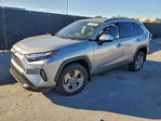 Toyota RAV 4 2025