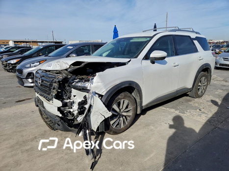 Nissan Pathfinder 2025 - Image 1 of 12