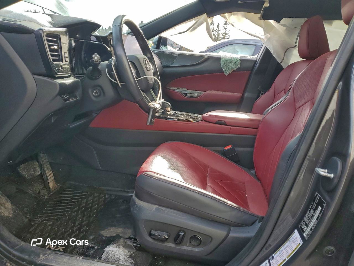 Lexus NX 2022