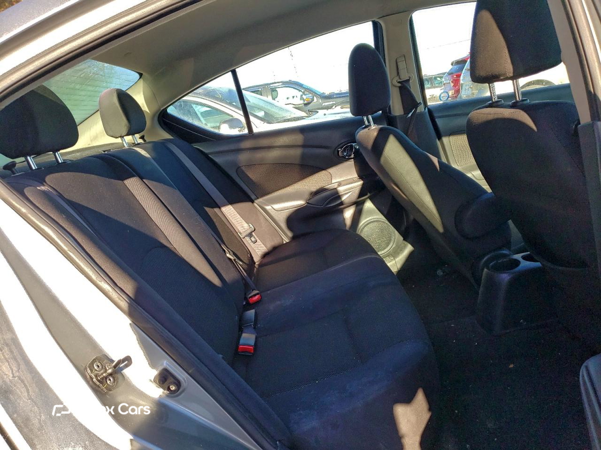 Nissan Versa 2013