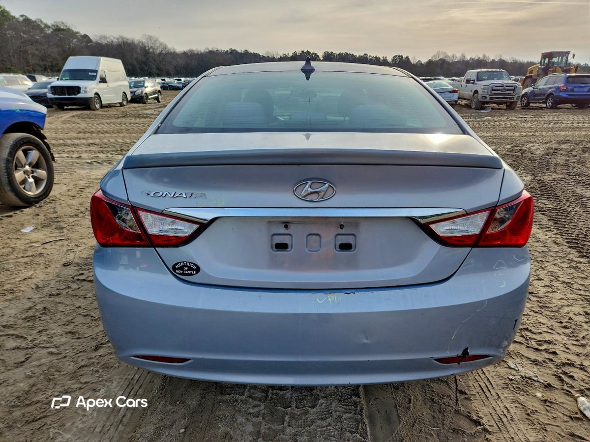Hyundai Sonata 2011