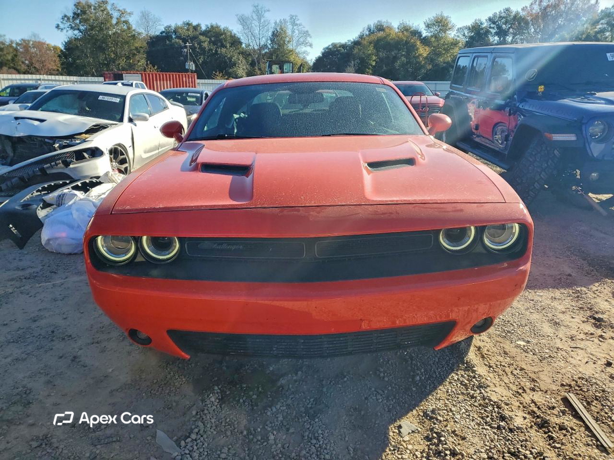 Dodge Challenger 2021