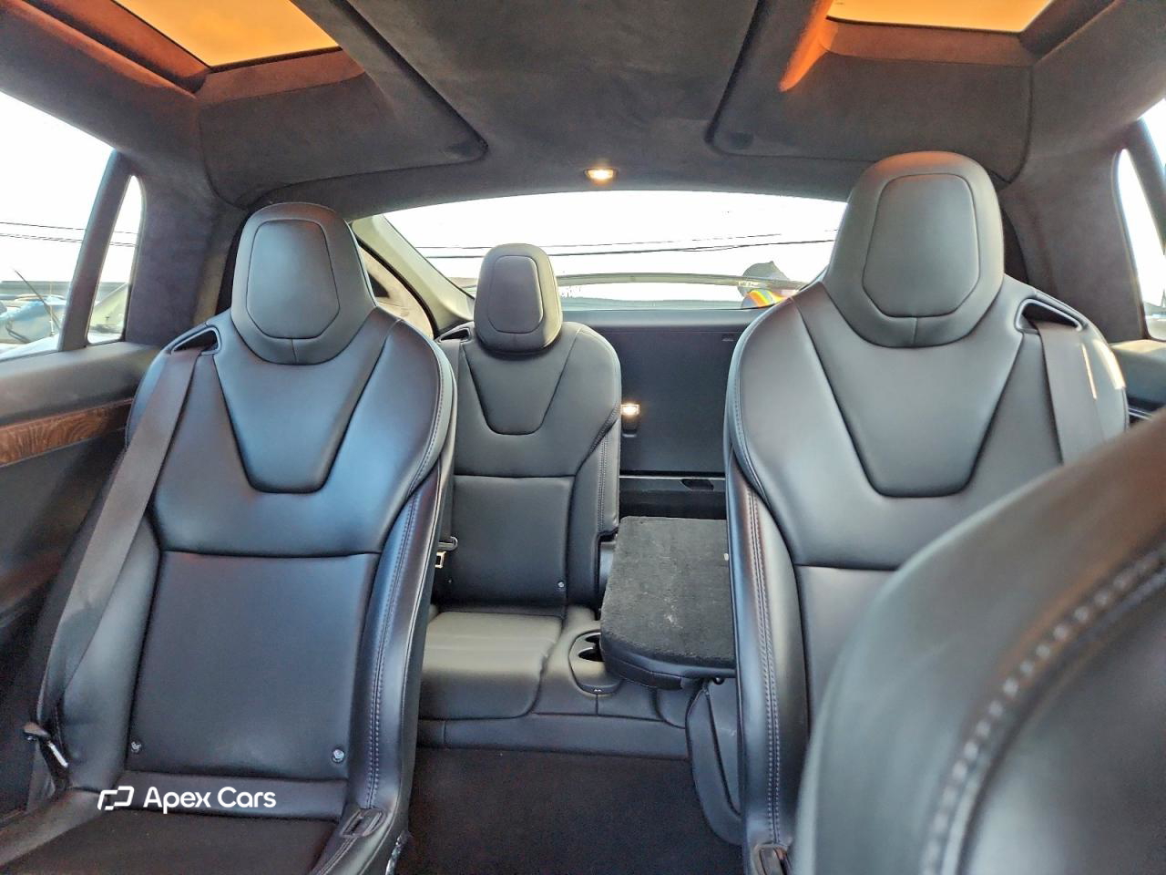Tesla Model X 2019