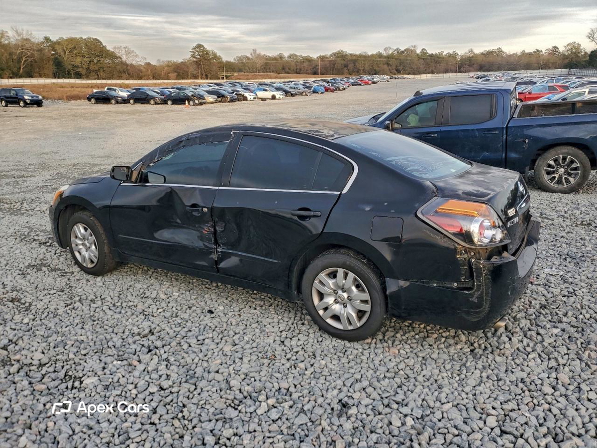 Nissan Altima 2010