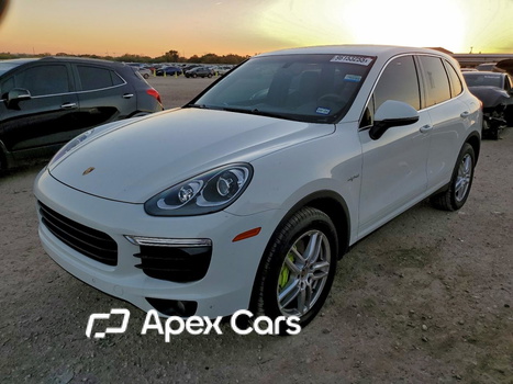 Porsche Cayenne 2016 - Image 1 of 13