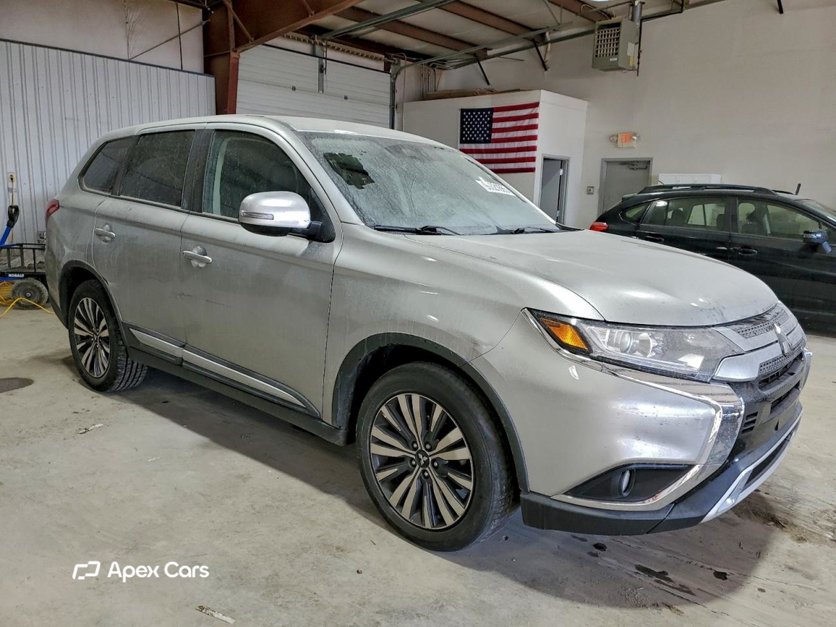 Mitsubishi Outlander 2020