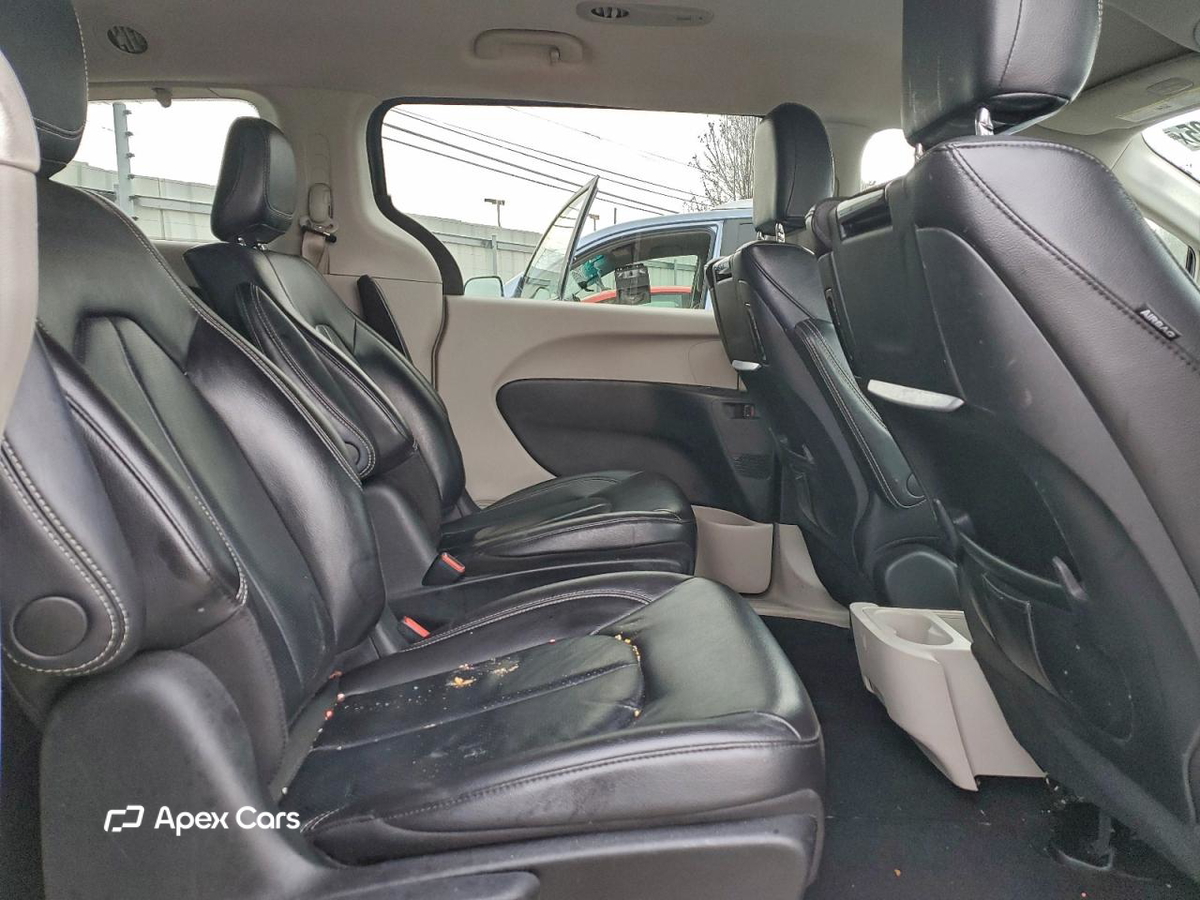 Chrysler Pacifica 2022