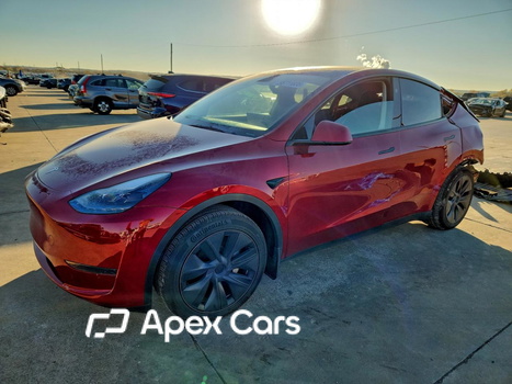 Tesla Model Y 2025 - Image 1 of 14
