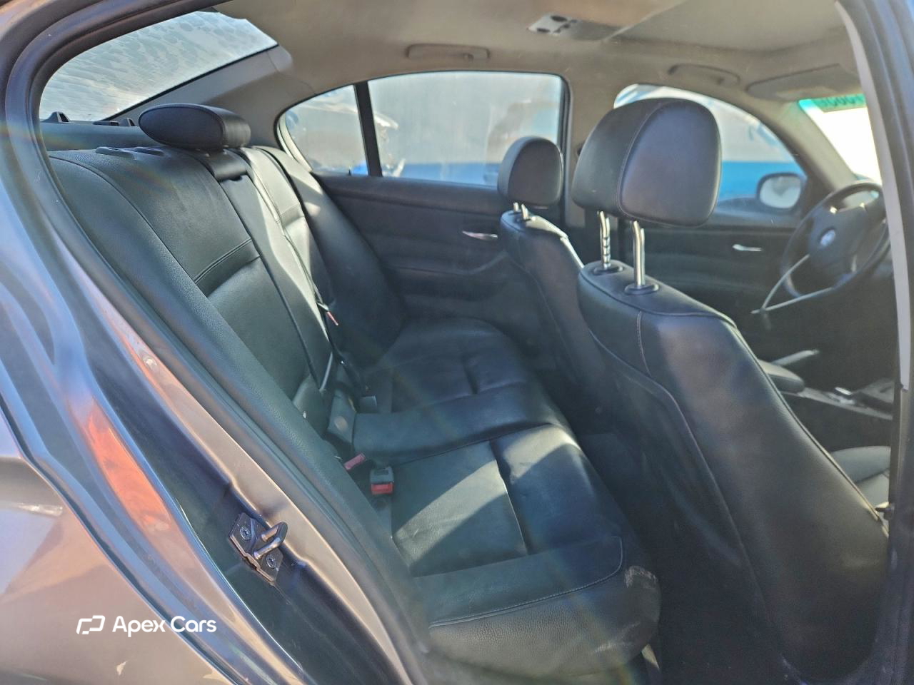 BMW Series 3 2011