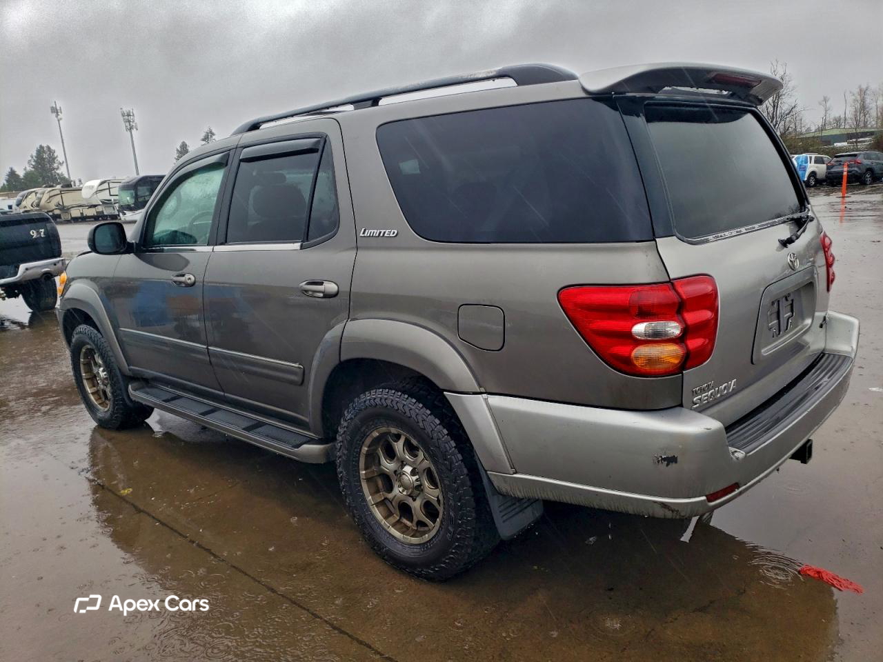 Toyota Sequoia 2004