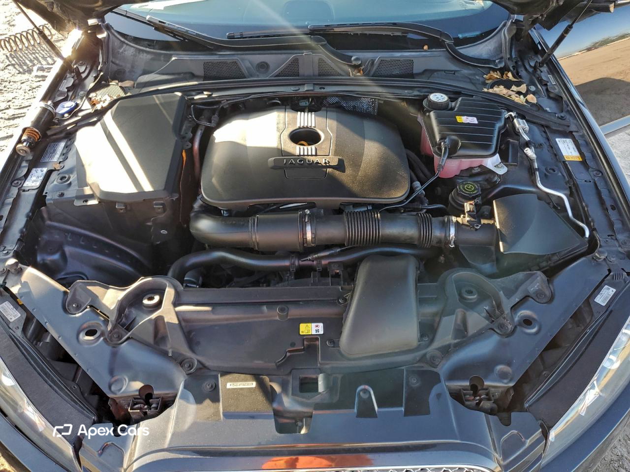 Jaguar XF 2015