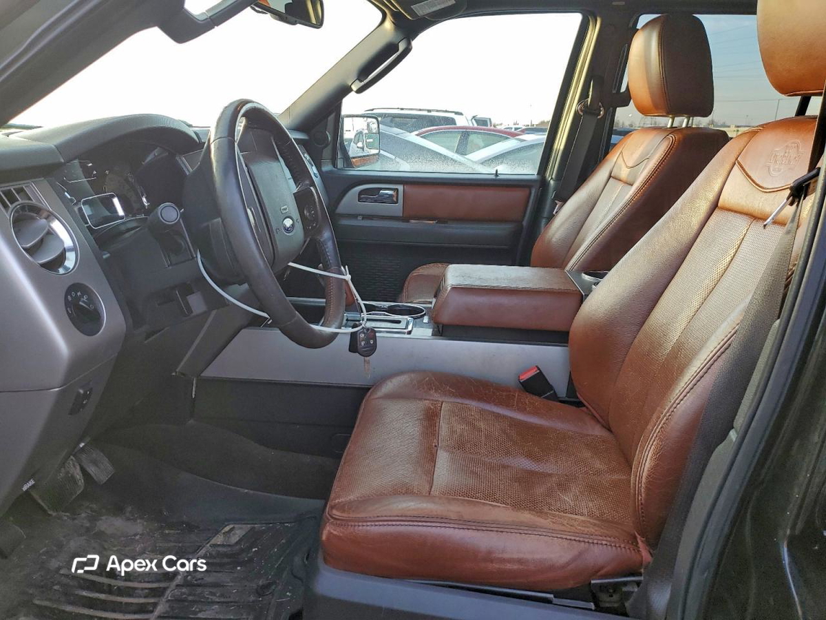 Ford Expedition 2012