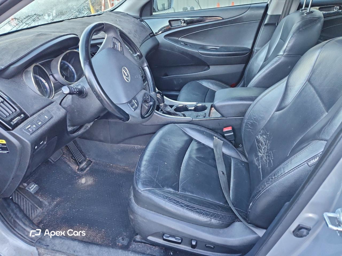 Hyundai Sonata 2012