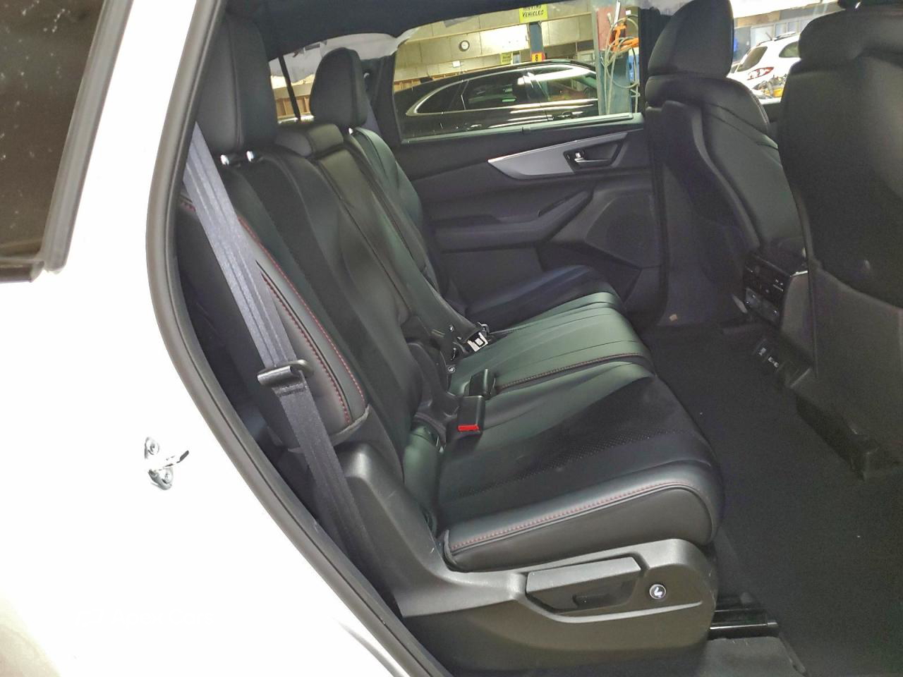 Acura MDX 2022
