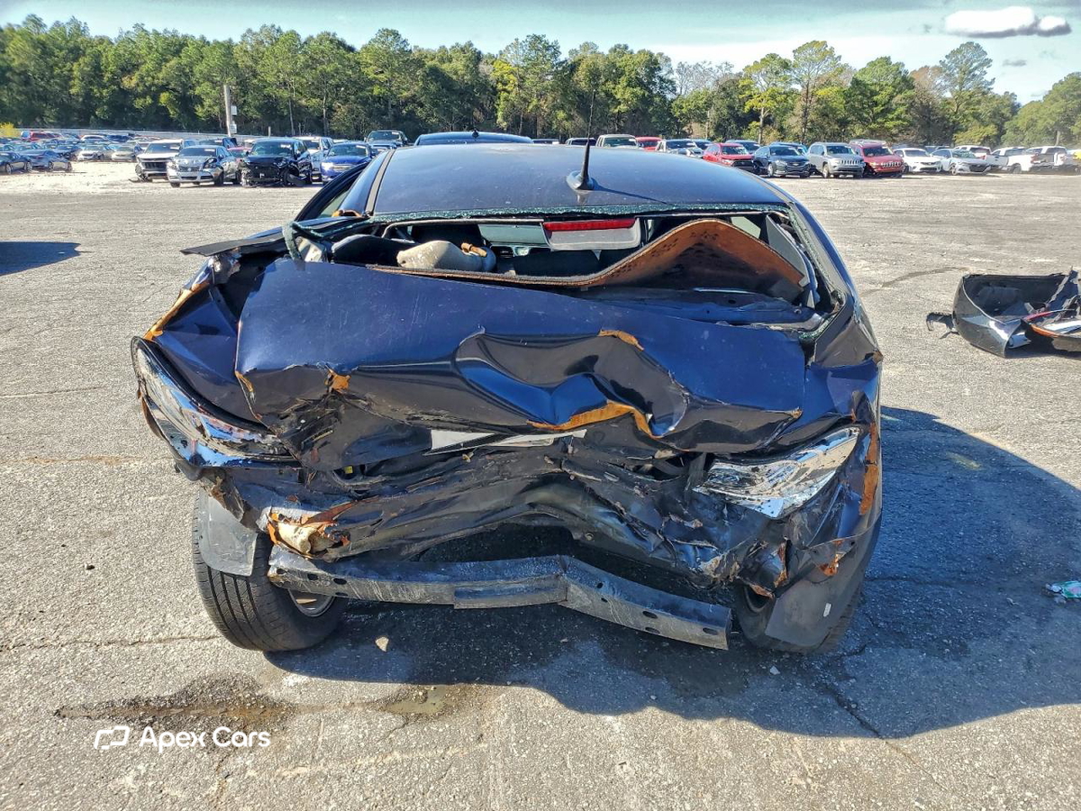 Chrysler 200 2011