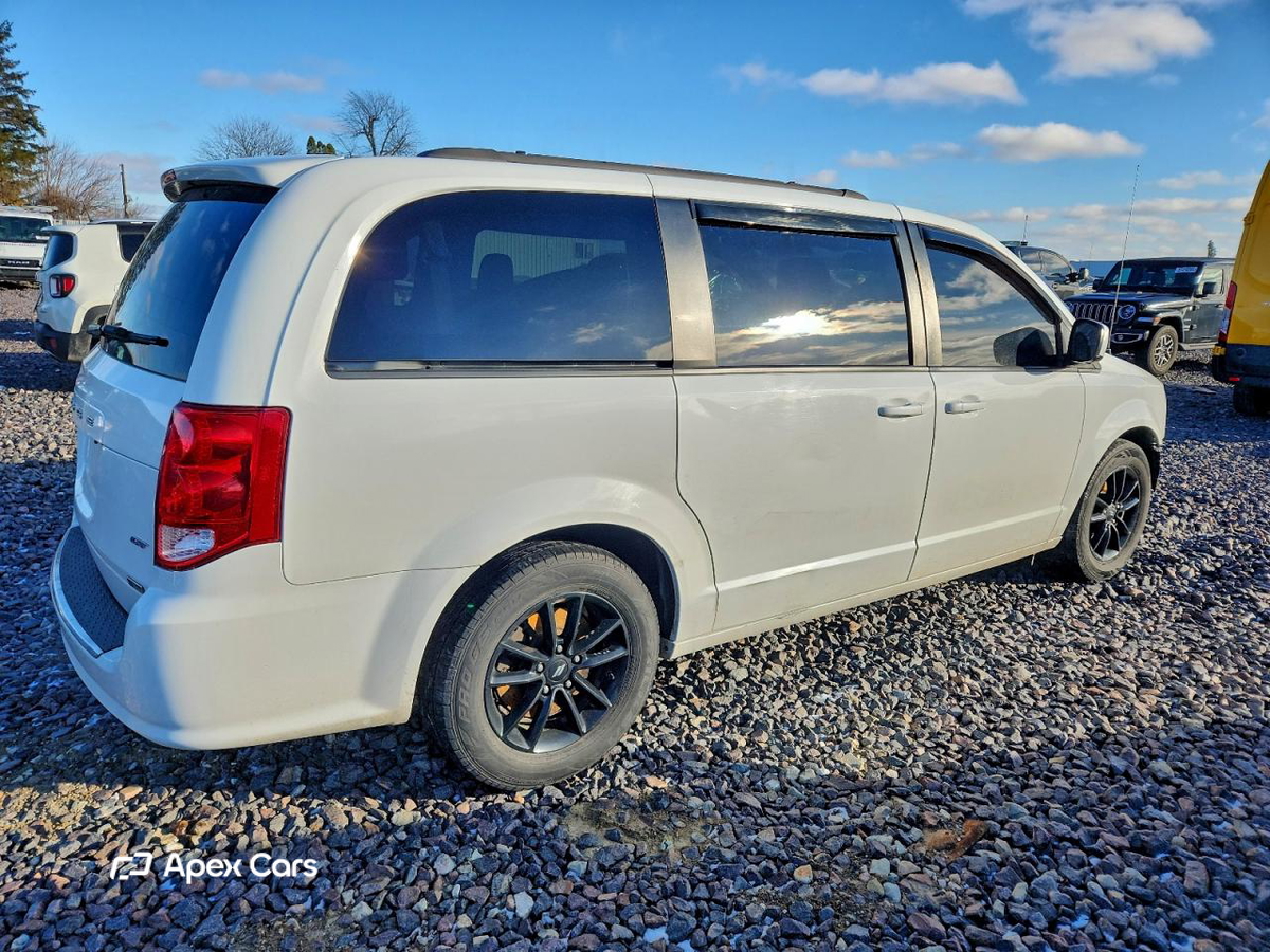 Dodge Caravan 2019