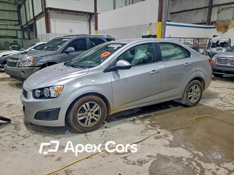 Chevrolet Sonic 2016 - Image 1 of 12
