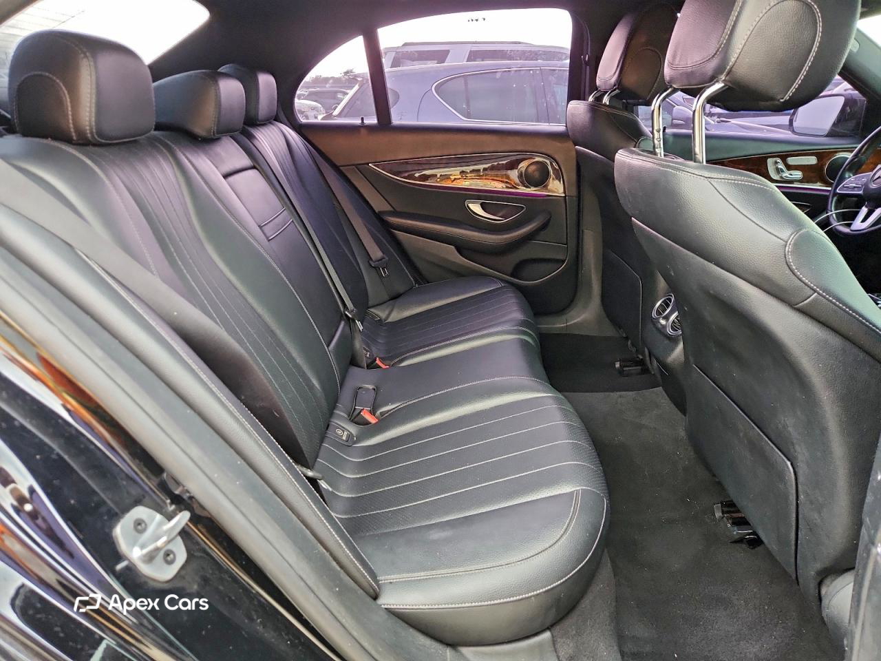 Mercedes-Benz  2019