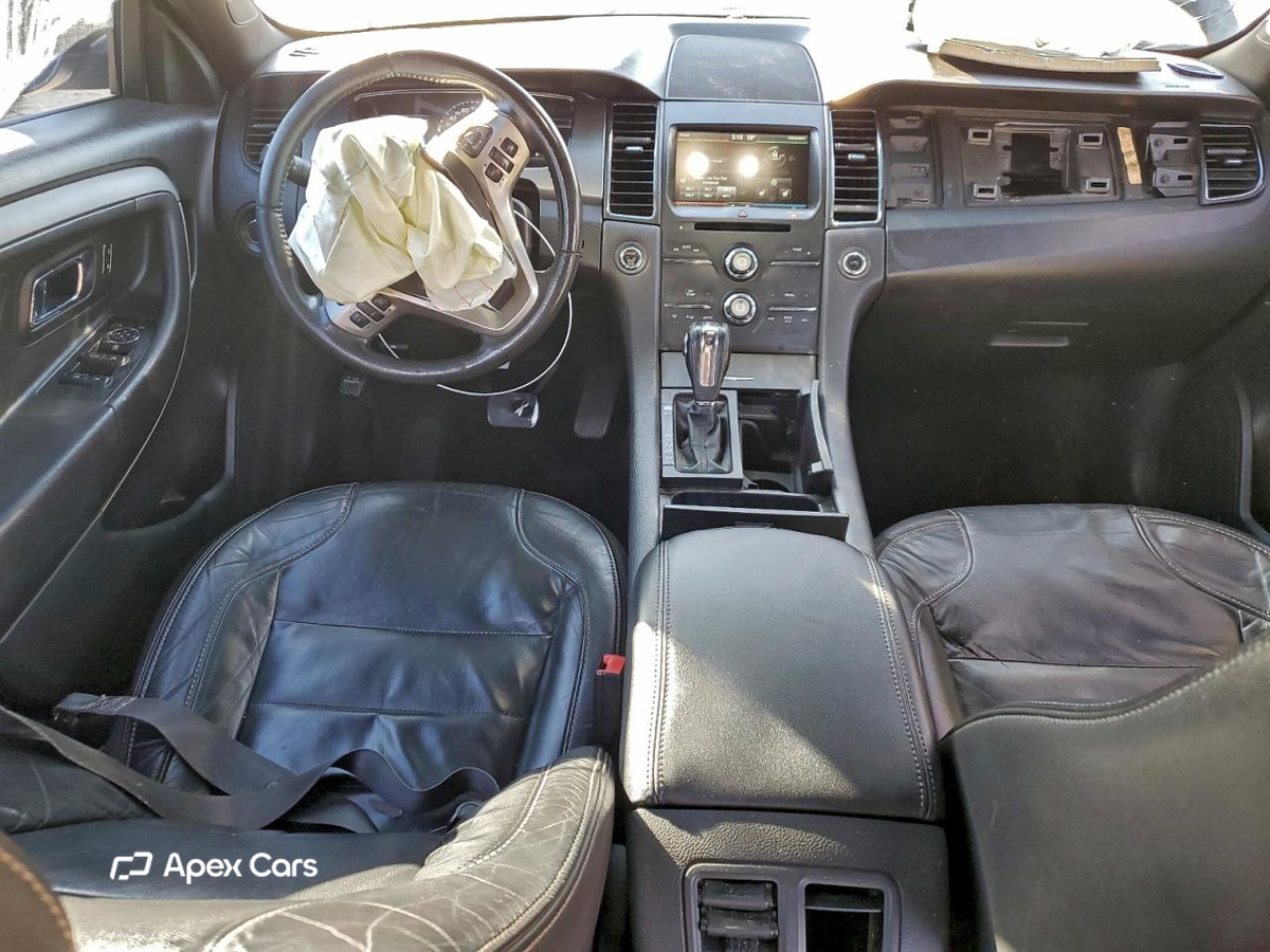 Ford Taurus 2015