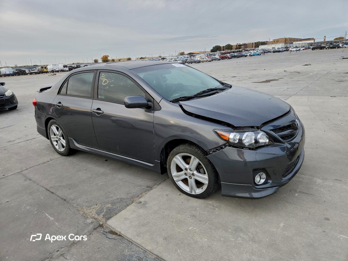 Toyota Corolla 2013