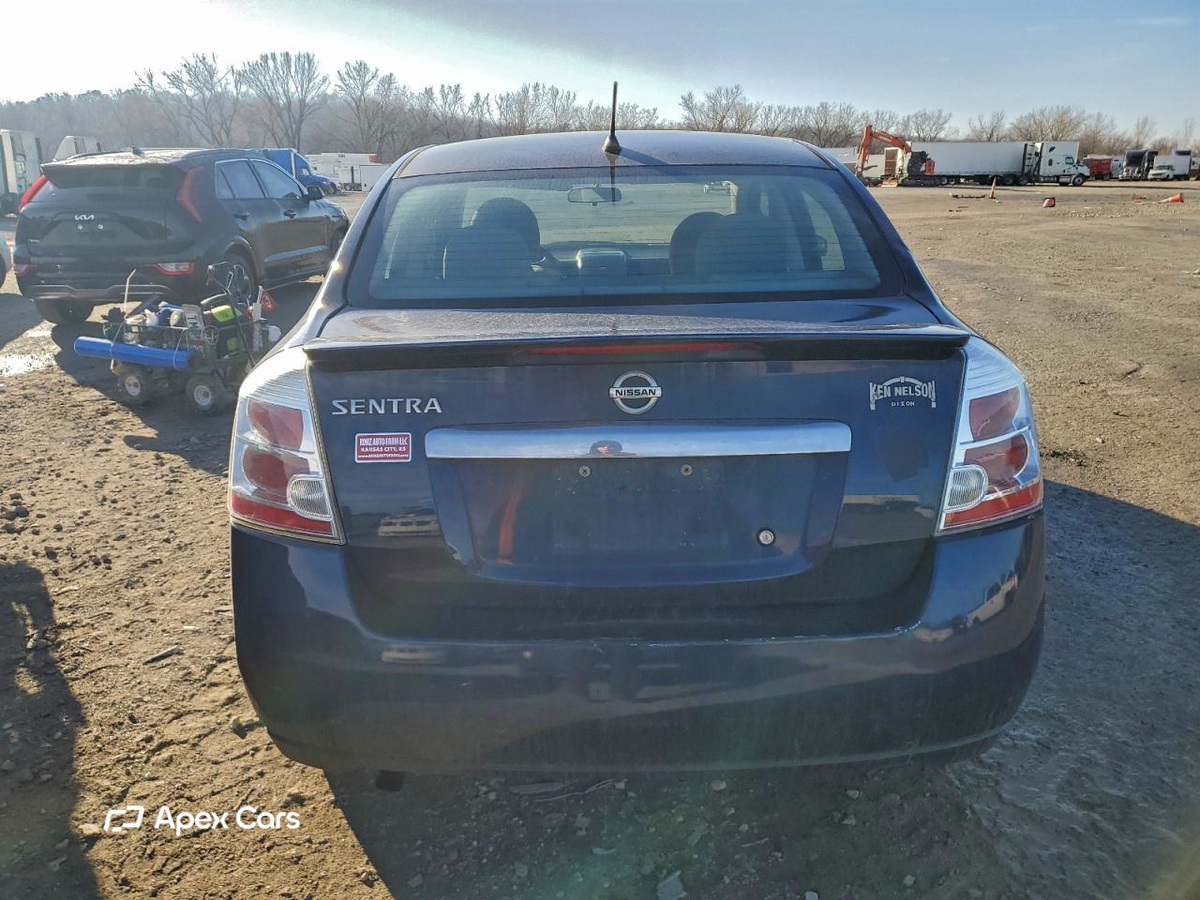 Nissan Sentra 2011
