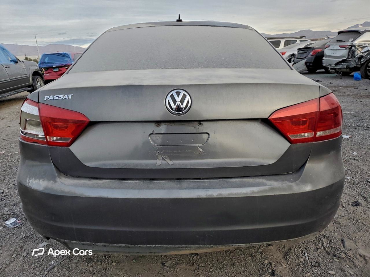Volkswagen Passat 2012