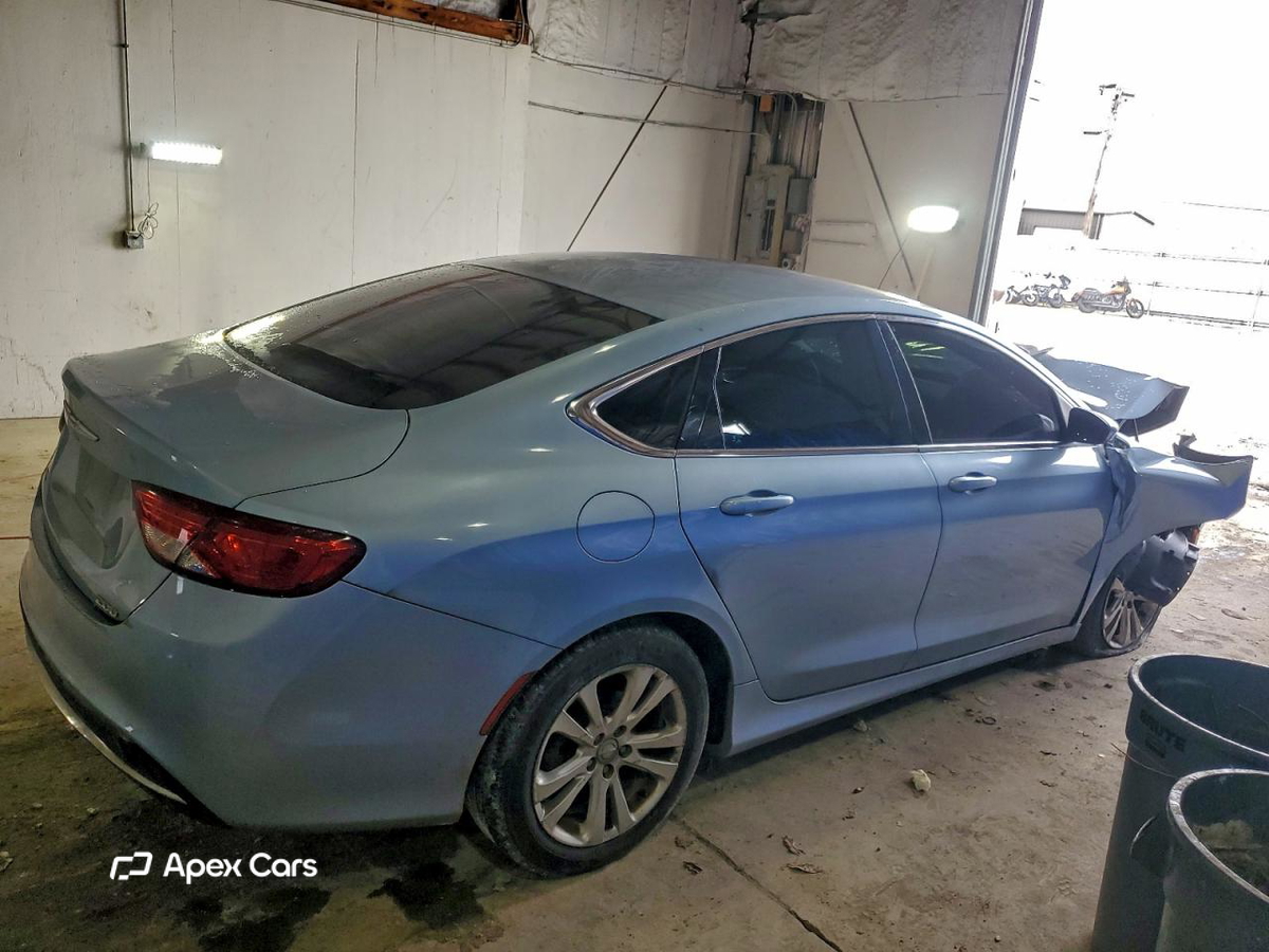 Chrysler 200 2015