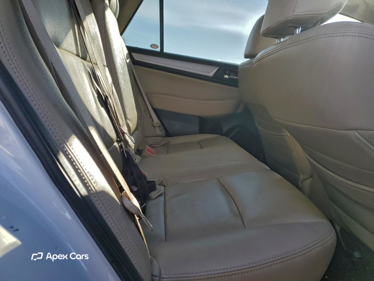 Subaru Outback 2017