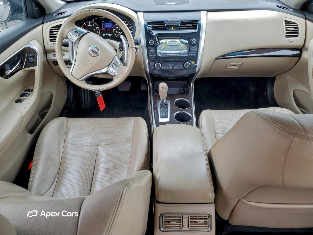 Nissan Altima 2015