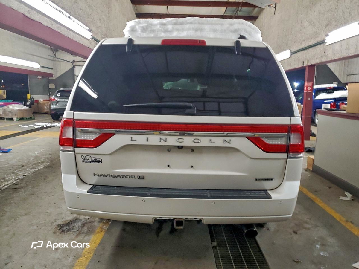 Lincoln Navigator 2015