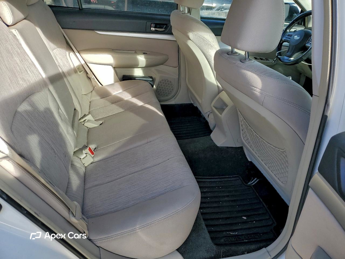 Subaru Outback 2013