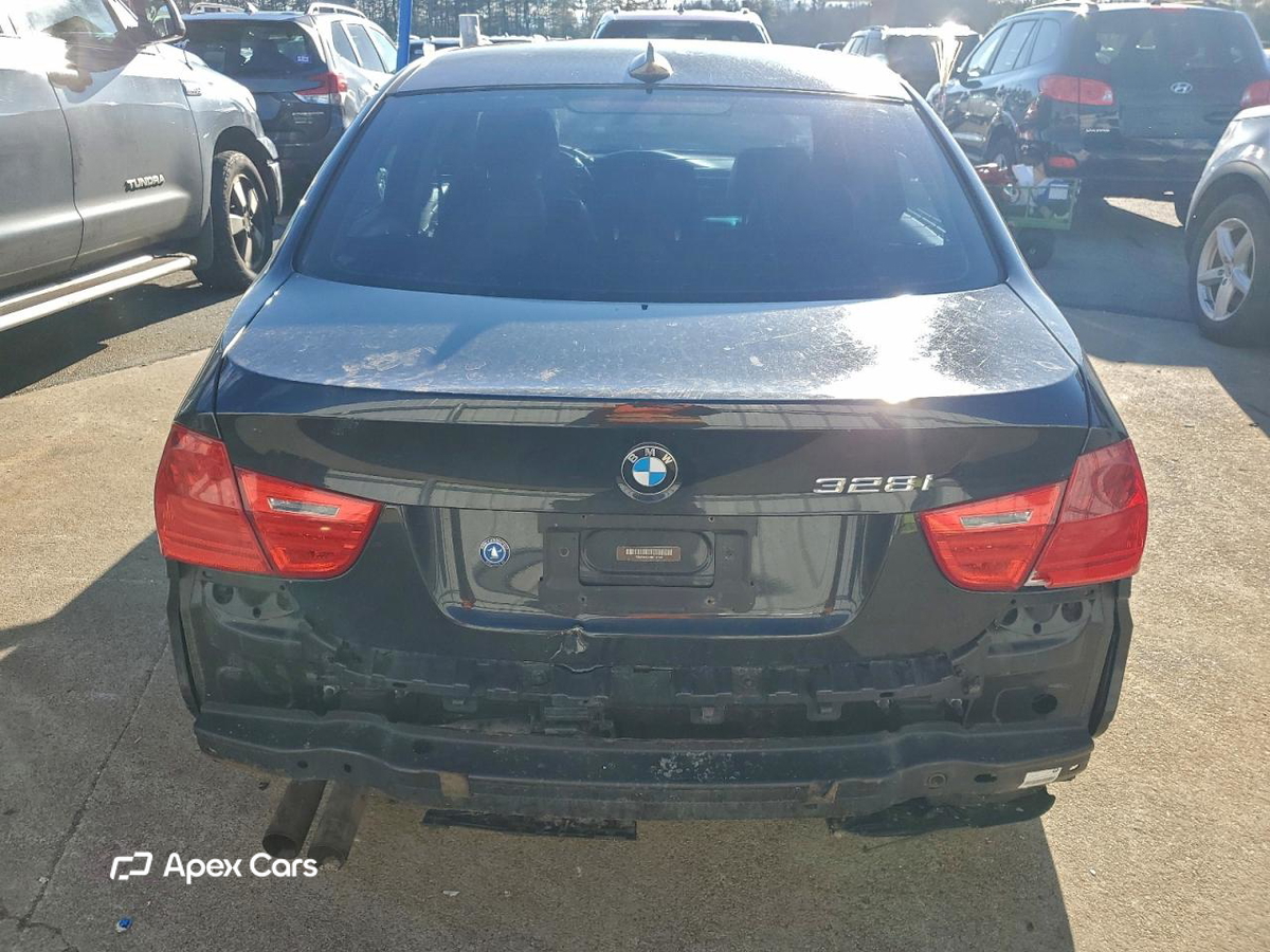 BMW Series 3 2011