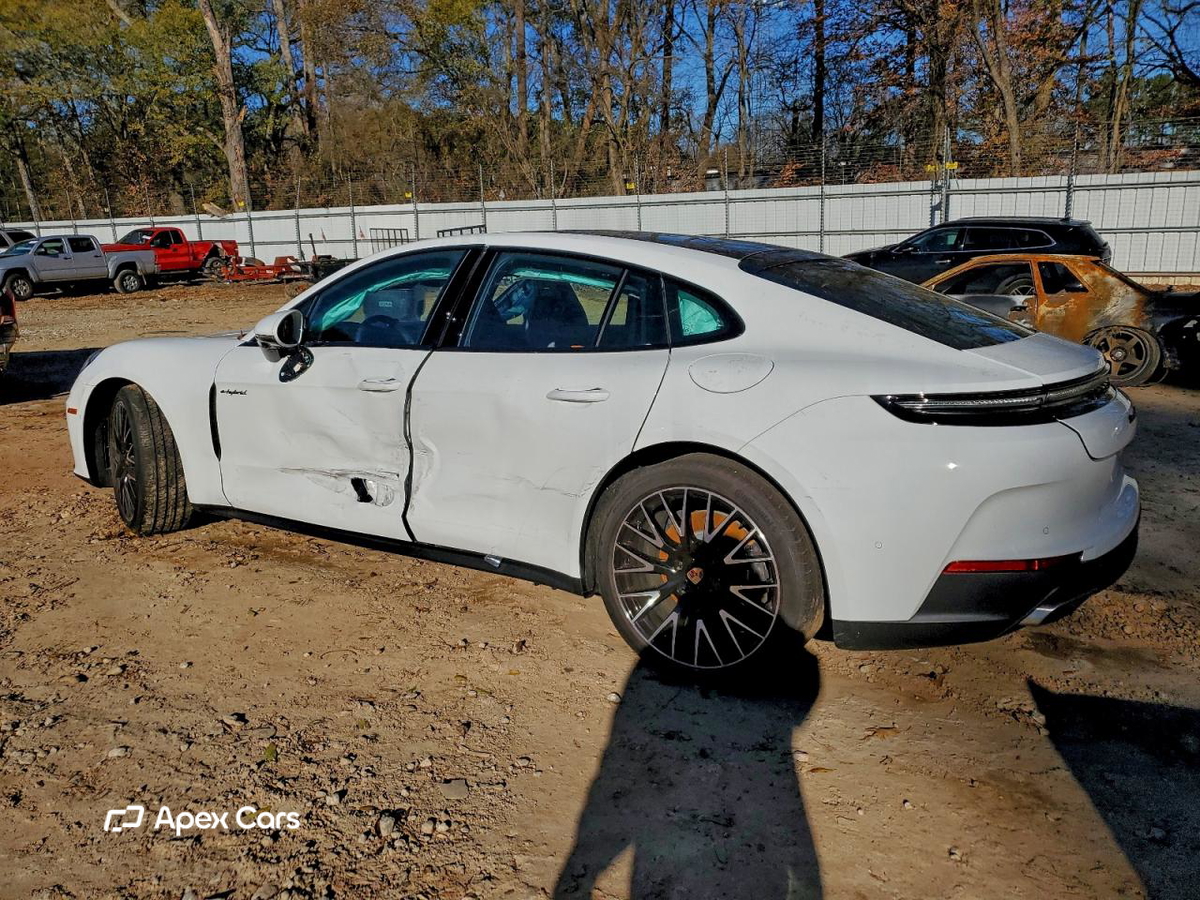 Porsche Panamera 2025