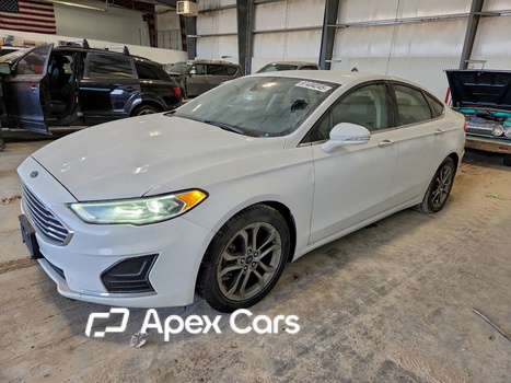 Ford Fusion 2020 - Image 1 of 12