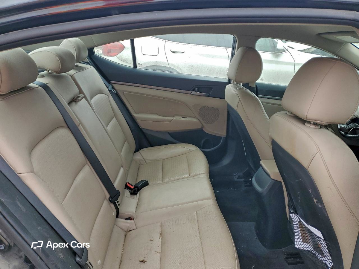 Hyundai Elantra 2017