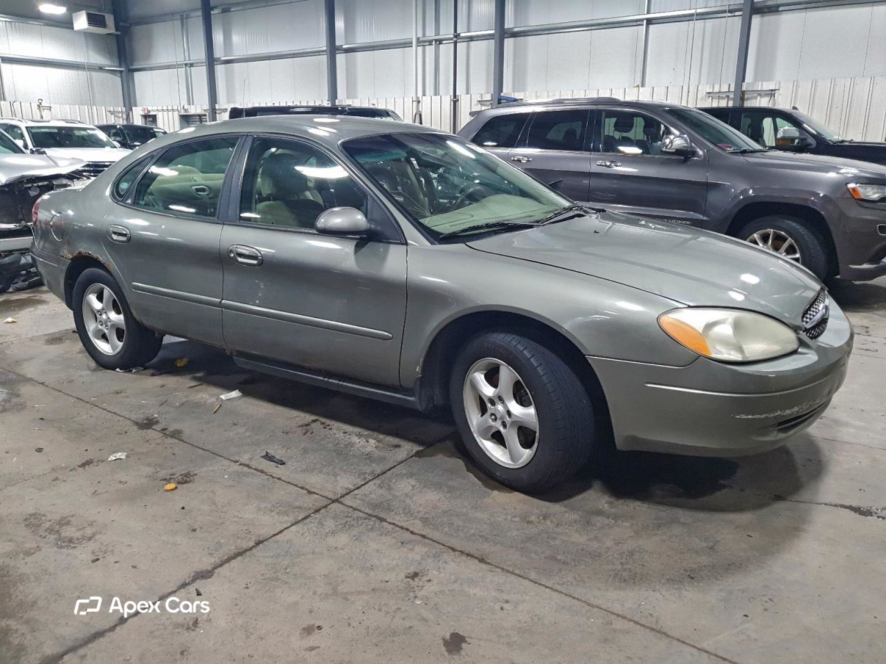 Ford Taurus 2001