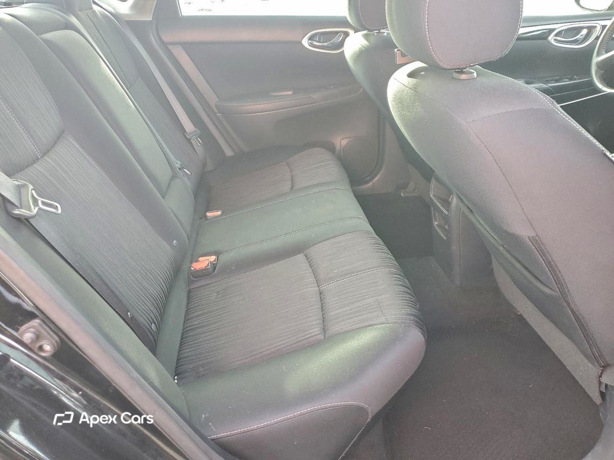 Nissan Sentra 2016