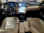 Tesla Model S 2015