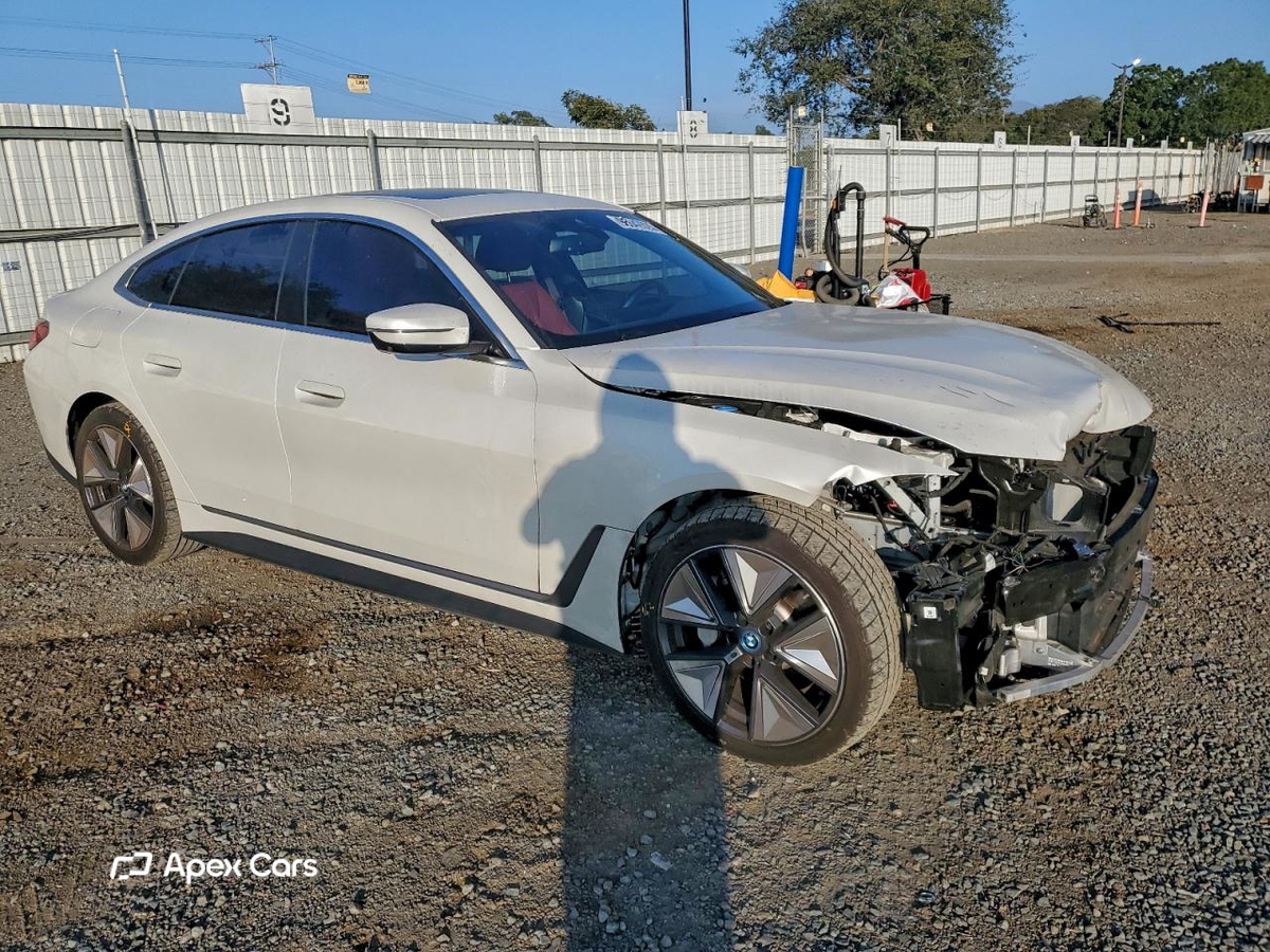 BMW i4 2023