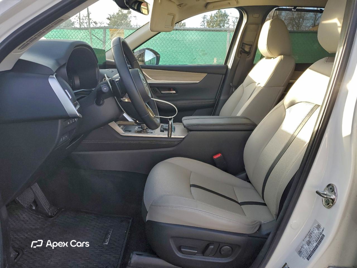 Mazda CX-70 2025