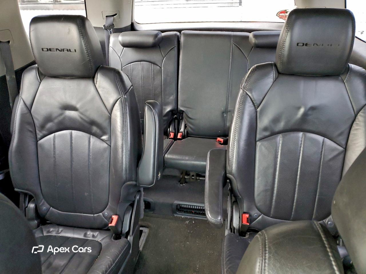 GMC Acadia 2012