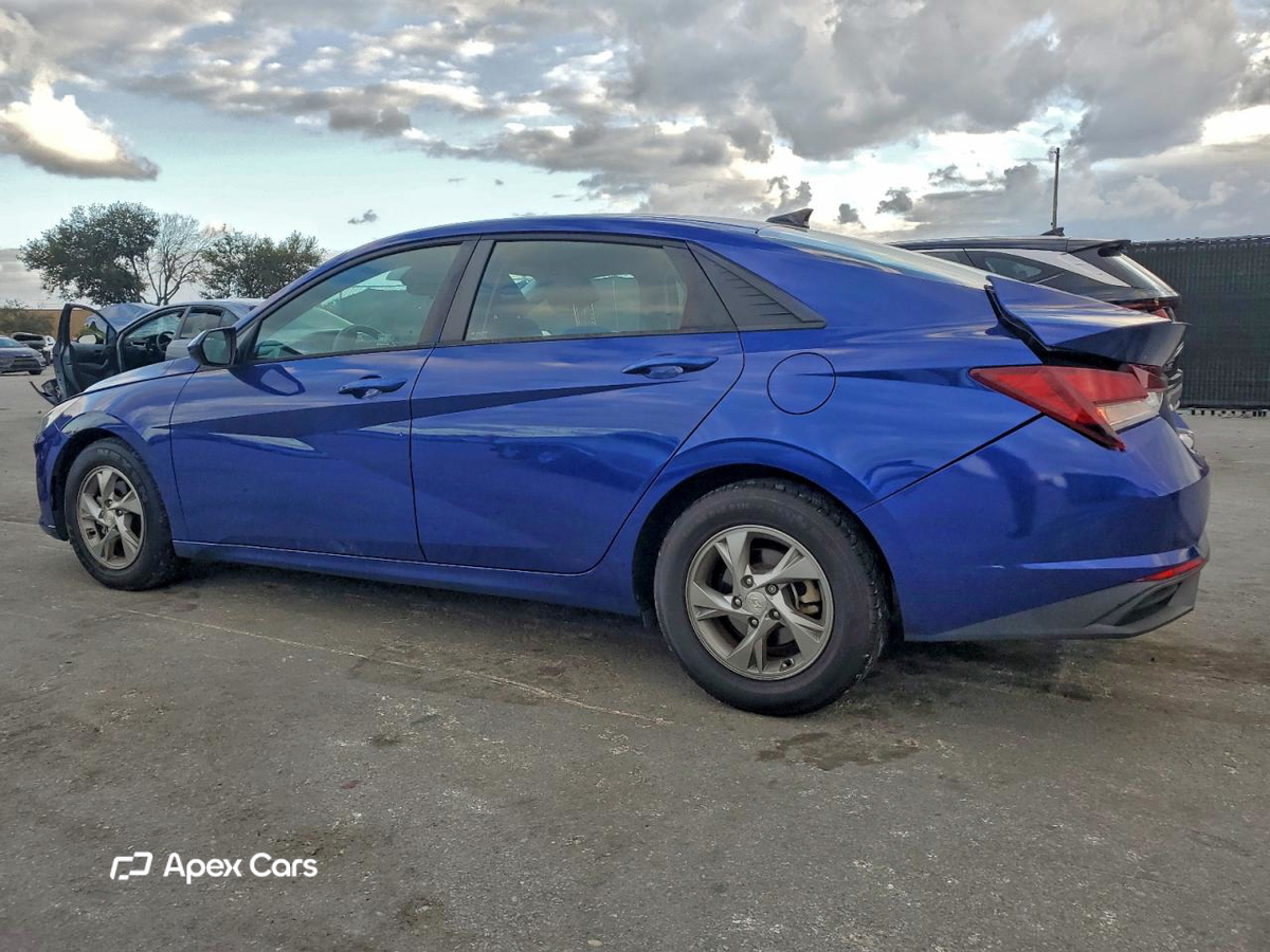 Hyundai Elantra 2021
