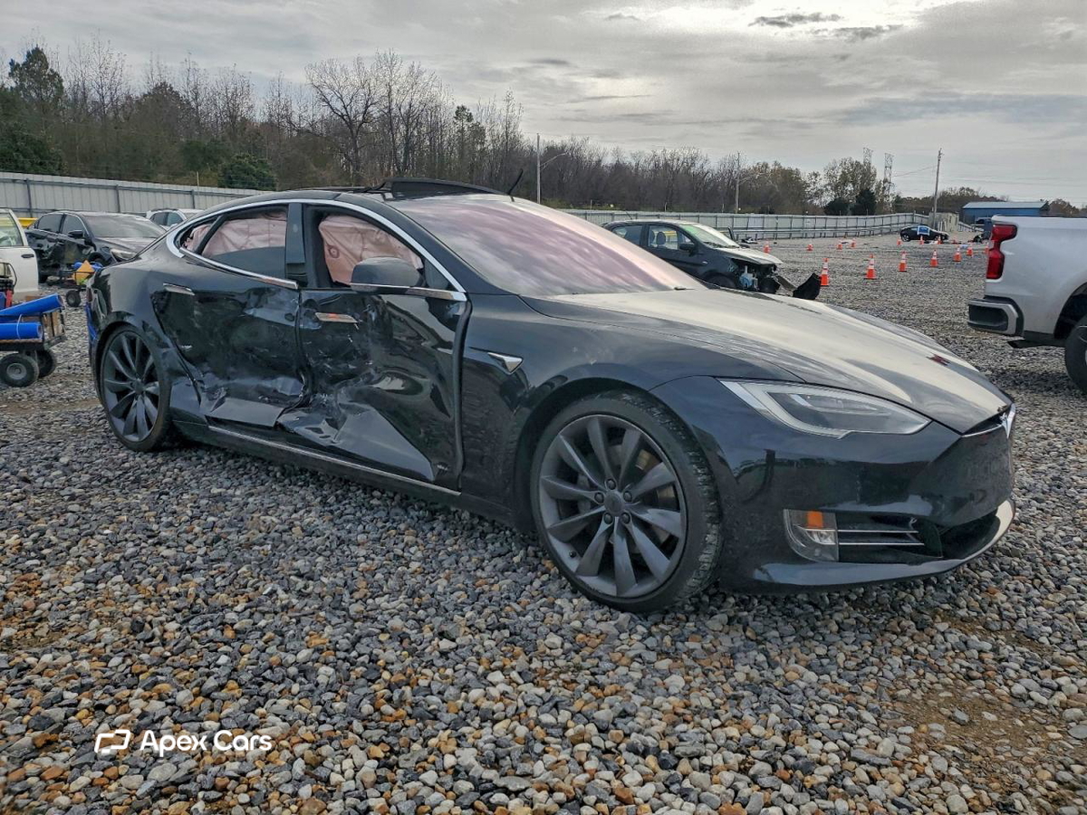 Tesla Model S 2017