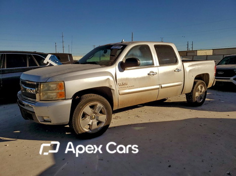 Chevrolet Silverado 2013 - Image 1 of 12