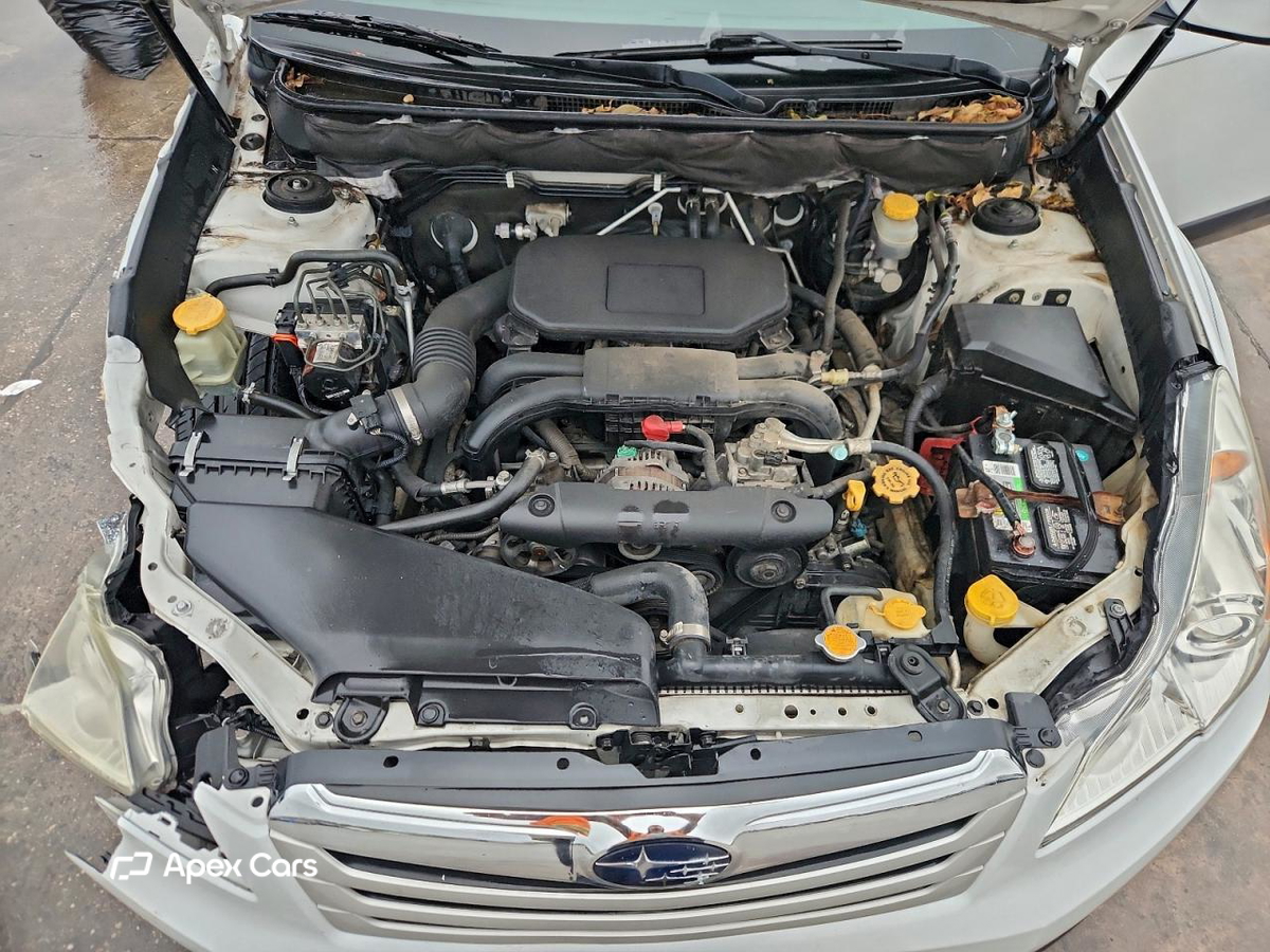 Subaru Outback 2011