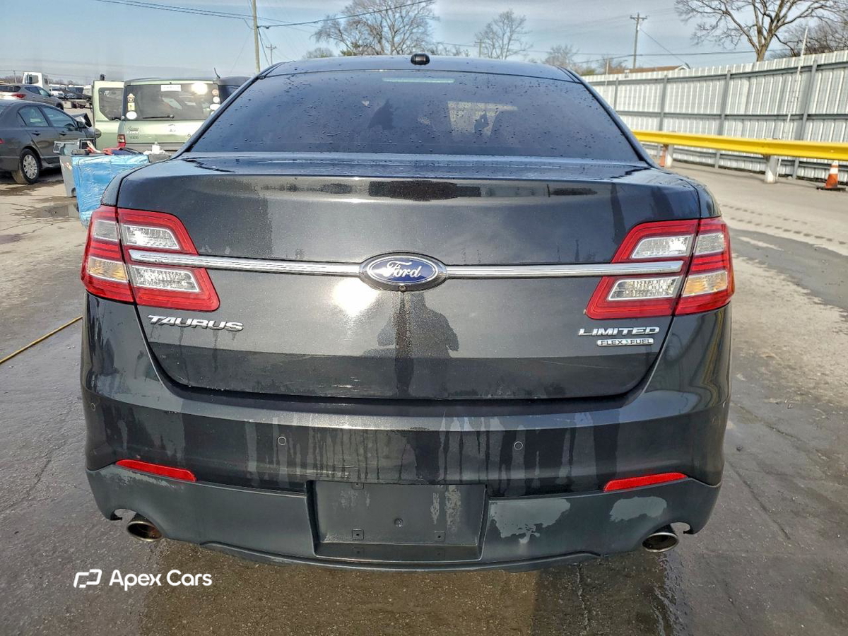 Ford Taurus 2013