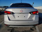 Nissan Versa 2021