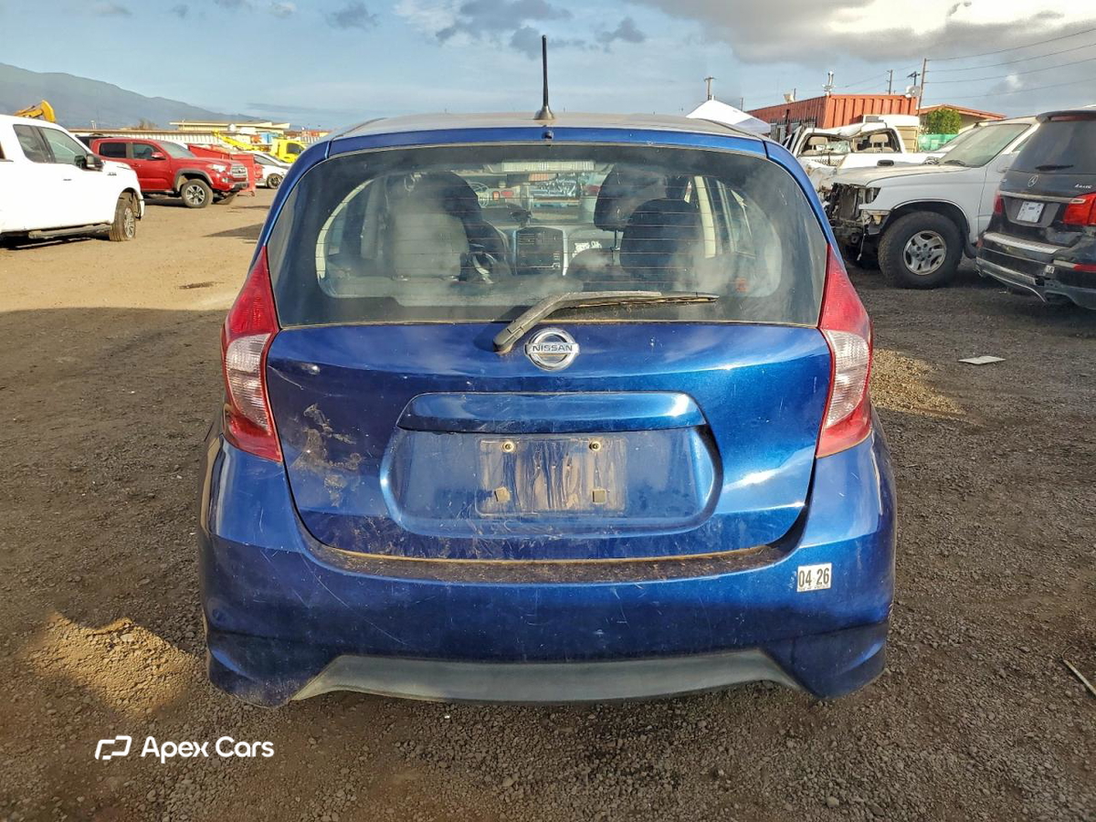 Nissan Versa 2018