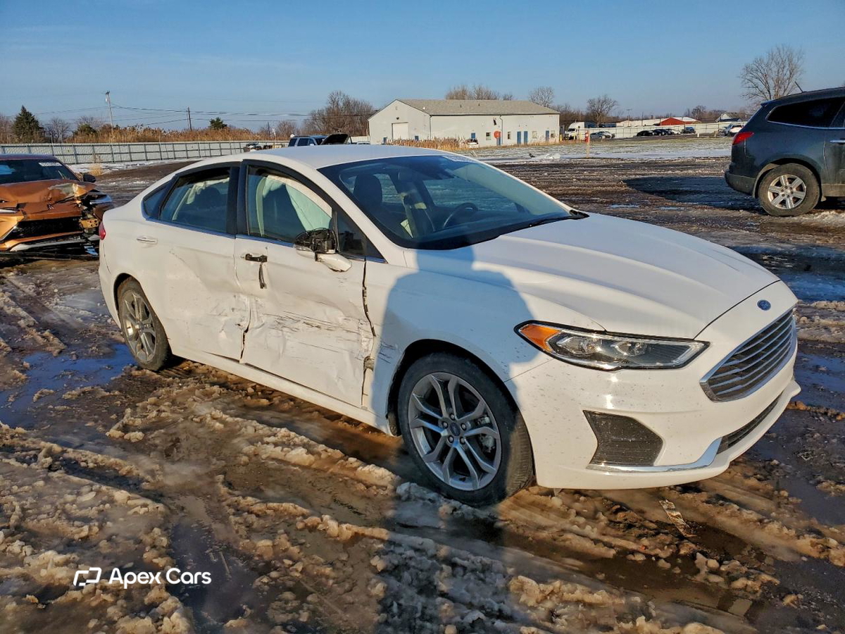 Ford Fusion 2020