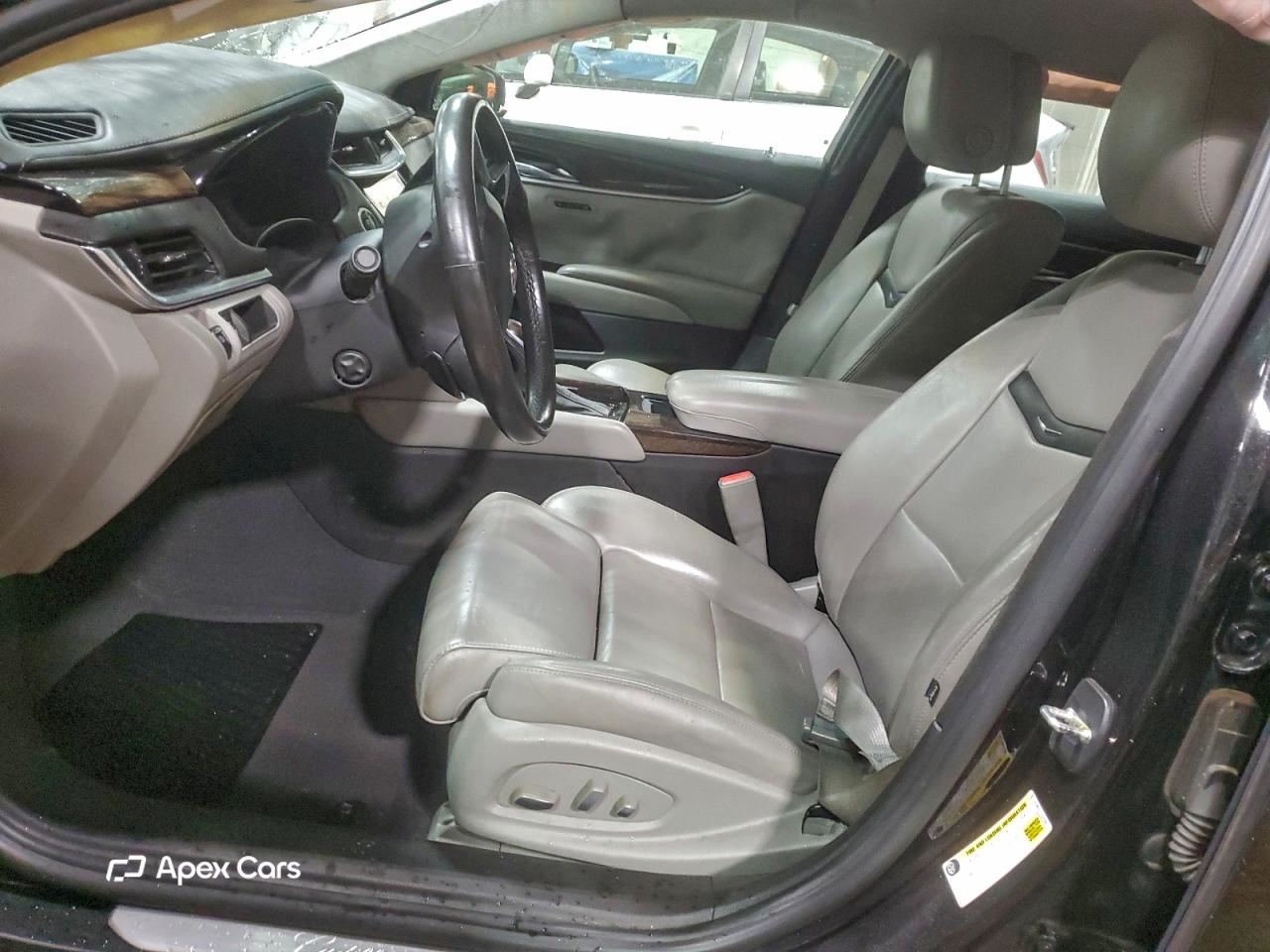 Cadillac XTS 2014